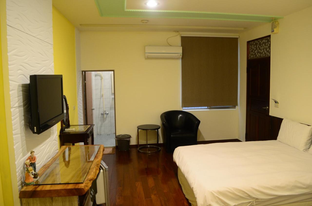 Jia Yuan Homestay Hengchun Exterior photo